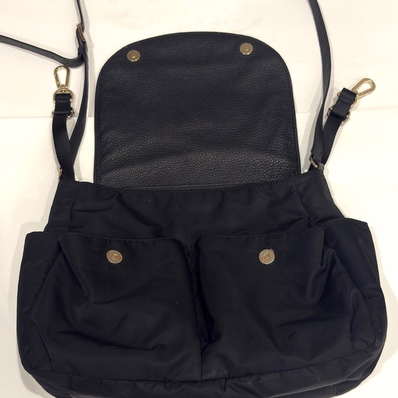 TORY BURCH Thea Black Nylon Pebble Leather Bag - Picture 5 of 13